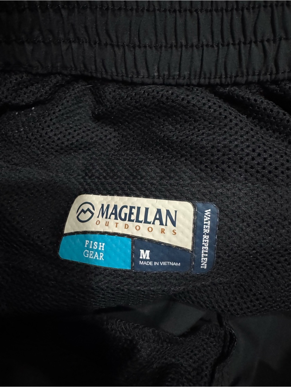 Magellan Outdoors Black Cargo Shorts with Pocket Panels - Picture 3 of 3